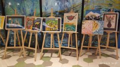 問：活動物料噴繪展架制作有幾種，是多少錢？