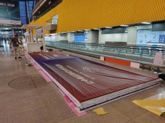 廣州卡藍(lán)在廣交會(huì)展館現(xiàn)場(chǎng)搭建背景板案例圖