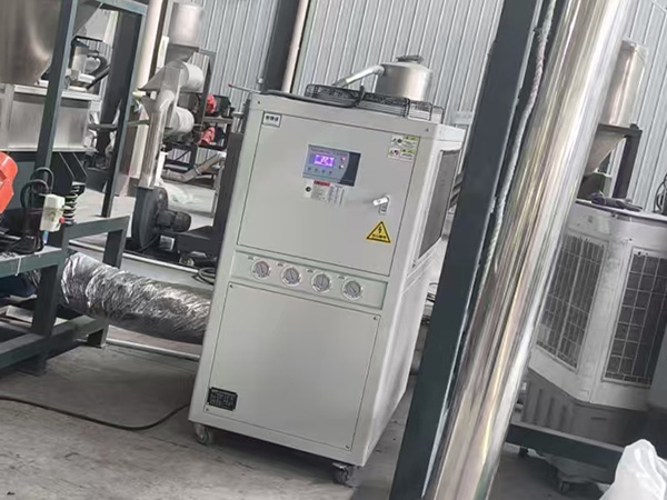 工業(yè)循環(huán)冷風(fēng)機(jī)如何選擇型號(hào)